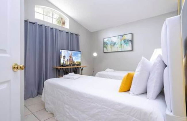 Amazing 5 BR w Game Room Minutes From Disney - Foto 2