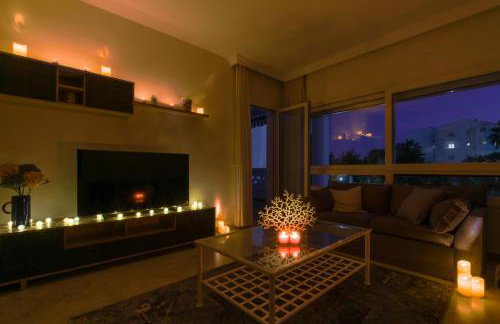 MARBELLA BANUS SUITES - Banús Playa Rocío - 3BR - 3BA - Direct Beach & Sea Access Complex - Outdoor Terrace w Garden Views - Pool - 3 Min Walk to Puerto Banús & Corte Ing Luxury Shopping - Ideal for Families - Foto 10