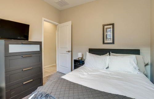 Outdoor Oasis with Pool and Spa Goodyear Getaway - Foto 20