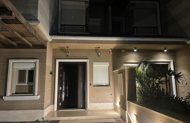 New Giza villa with private pool - Foto 60