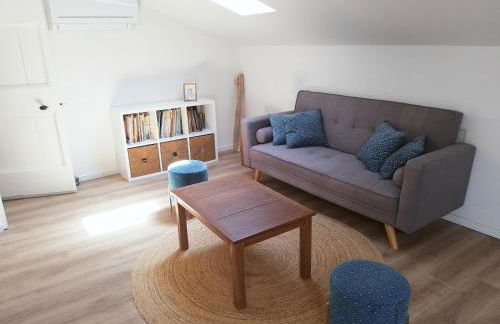 Le Logis du Moulin Gîte avec Jacuzzi, à 800m de la Cité Médiévale - Foto 16