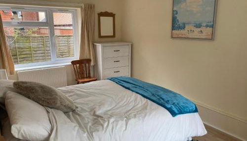 Large Ground floor apartment in the heart of Church Stretton with free parking - Foto 4