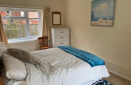 Large Ground floor apartment in the heart of Church Stretton with free parking - Foto 4