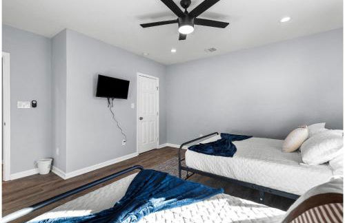 Inviting 4br/2.5ba Downtown Home With Ample Space! - Foto 46