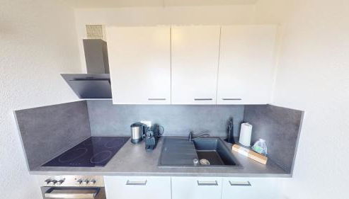 Hier ist Platz für vier, nur 200m bis zur Haltestelle der Linie 5, WLAN - Foto 3, stove