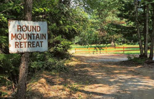 Spacious, Custom-Built Log Cabin - Foto 5