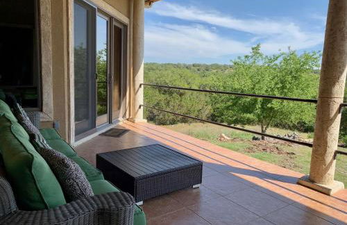 Scenic Hill Country Retreat - Rhino Ranch - Photo 51