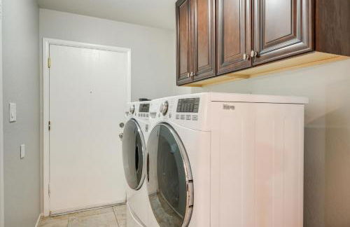 Phoenix Home with Pool, Near Golf, Hiking and More! - Foto 22