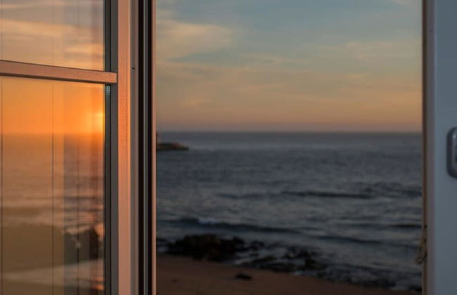 Liiiving in Porto Luxury Beachfront Apartment V - Foto 1