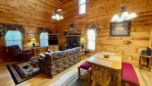 Cabin 2 bed close to Helen hot tub #15 - Foto 4