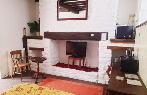 Spacious double, Shower en-suite, Desk & Patio - Foto 2