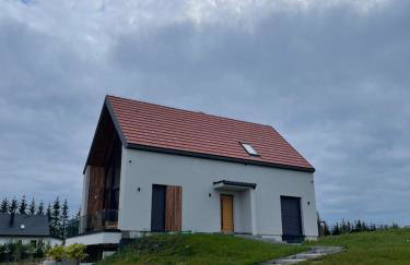 Rumiane pola - stodoła na Mazurach z widokiem na jezioro - Foto 42