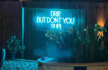 Serene 4BR Lux Home w Heated Spa Pool Massage Chair - Foto 51