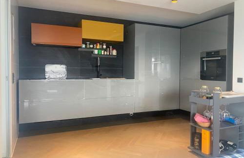 luxurious apartment with amazing view - Photo 2