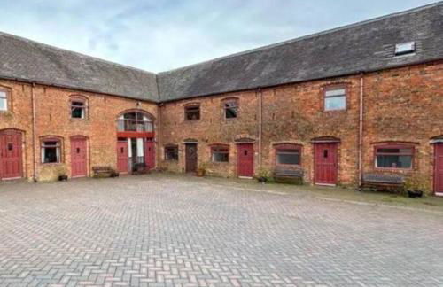 Meadow View Cottage - cosy, romantic & 20 mins from Alton Towers - Foto 10