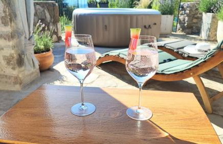 Amazing STUDIO CASA FERMEGLIA with private jacuzzie and perfect panoramic view - Foto 12