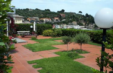 La terrazza tra cielo e mare - Photo 9