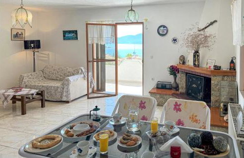 Nice Apartment In Korfos, Korinthos - Foto 2