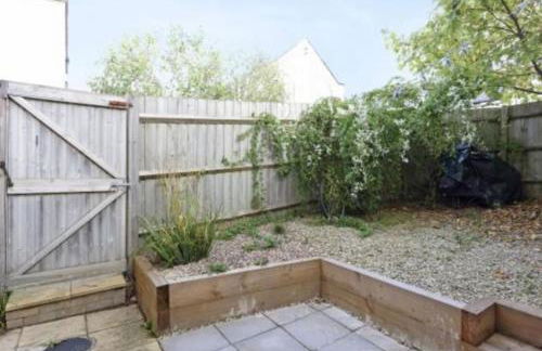 5 Bed Modern Cheltenham Town Centre Home - Photo 23