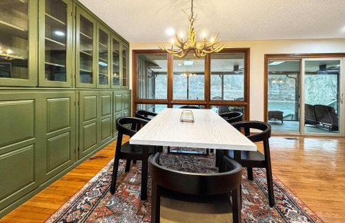 Riverfront Retreat - Right next to the White River - Foto 6