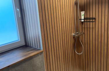 KG Exklusives Zimmer, WLAN, geteiltes Bad und Küche - Foto 12