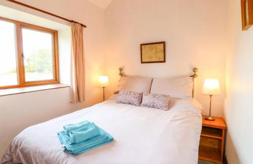 Manifold Cottage - Photo 11