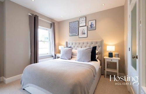 Station House - Photo 1