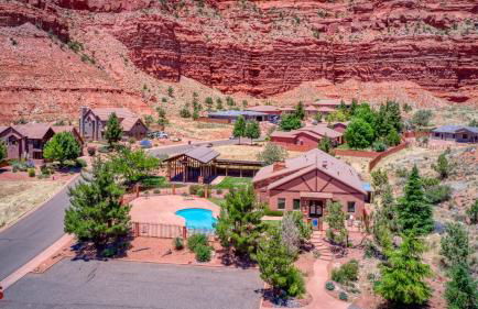 Luxury 3BR in Upscale Neighborhood Pet Friendly - Foto 38