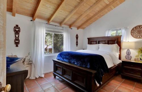Spanish Home in Desirable Movie Colony East - Foto 13