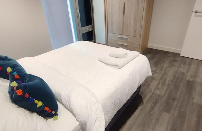 Immaculate 3-bed Apartment Homes in London - Foto 13