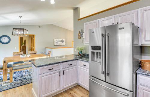 2 Mi to Main St, Sturgis! Spacious Group Getaway - Photo 10