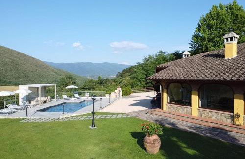Villa Marinelli with private pool, hot tub and garden, Tuscany - Foto 32