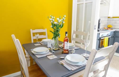 Village Retreat - Photo 6