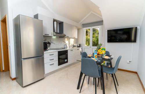 Vanda House com 2 Quartos Vista Mar e montanha no centro da Ilha - Foto 32