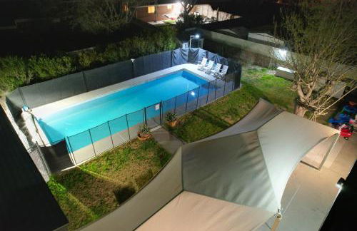 Remodeld5BR Modern Retreat with Covered Pool - Foto 30