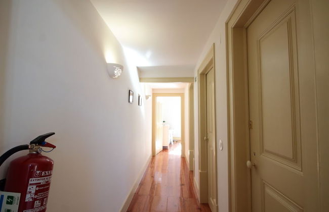 Old Town House in Figueira da Foz Near Beach - Photo 29