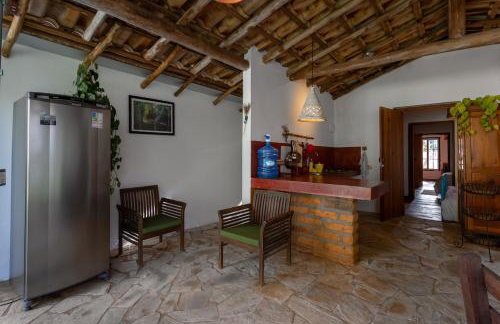 Casa histórica na rua da praça - Foto 25