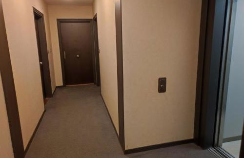 T3 lumineux avec grande terrasse et parking sécurisé - Foto 16