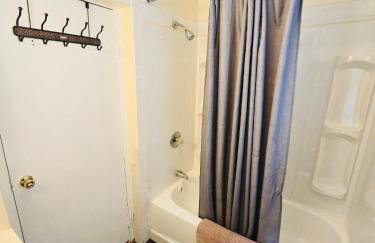 Apartments near Whole Foods, Brown University, Miriam, Downtown - Foto 13