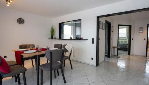 Serviceroom24 - Apartment 4 in Gladbeck WLAN - Smart-TV - 24-7 Check-in und Küche - Foto 2