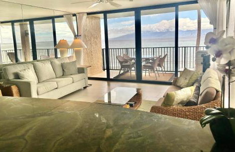 Oceanfront Remodeled-30 Feet to Ocean-Central AC-Highly Sought After - Foto 14