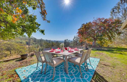 Scenic Yosemite Lakes Escape with Community Perks! - Foto 1