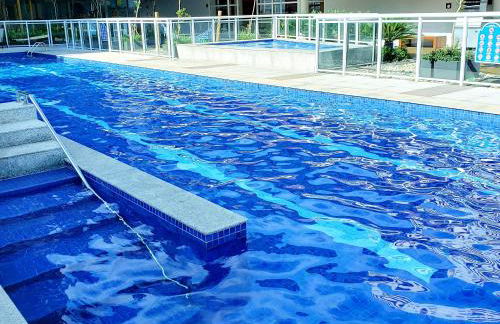 Unlimited Ocean Front - Frente à Praia Vista Mar Hidromassagem 2 Piscinas Climatizadas 2 Saunas Seca e Úmida Wi-Fi 350MB - Photo 3