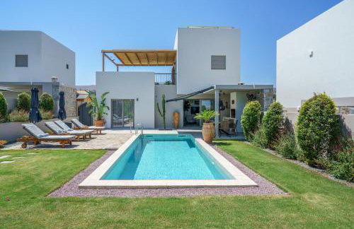 Modern Family Villa Leba with Private Pool & BBQ - Foto 17