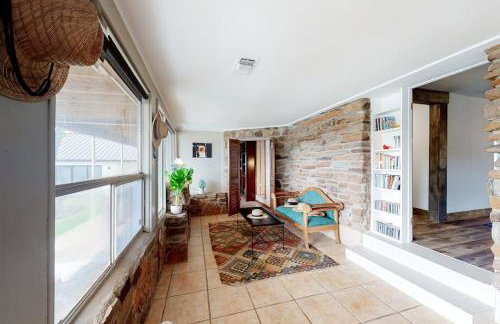 Mid-Century Modern Lake House with Private Waterfront Pool & Boat Dock - Photo 26