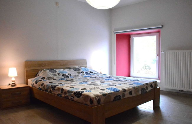 Vintage Holiday Home in Couvin near River - Foto 3