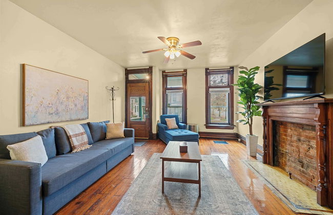 Vino & Vibes Villa Sleeps 6! - Foto 1