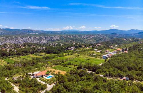 VILLA ANA - 3 bedroom villa with private pool and unspoiled natural environment - Photo 35