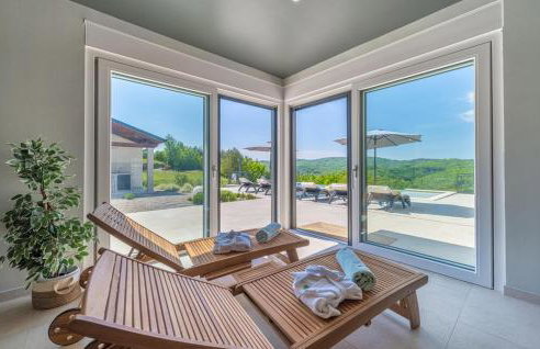 Villa Green Forest with wellness and heated salty pool - Photo 13