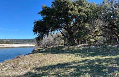 Nueces River Cabins-Pecan Cabin - Foto 32